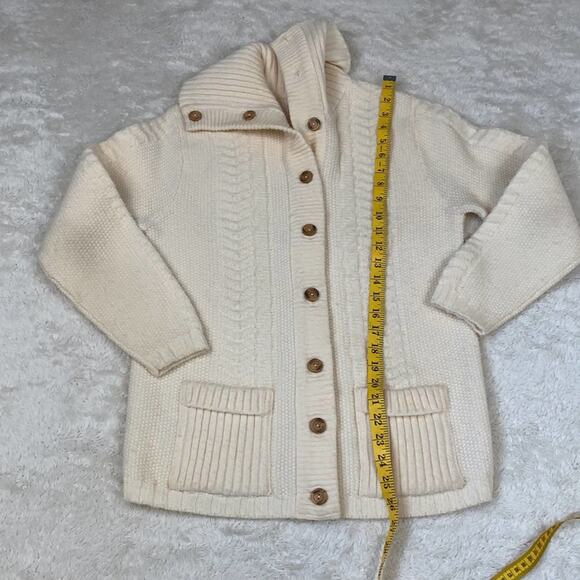 Vintage Avon fashions wood button cream cardigan, med - Picture 3 of 8